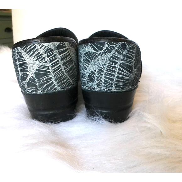 Sanita The Original Danish Clog Black/ White Webbed Stitching Womens Size 6.5 - Picture 8 of 8